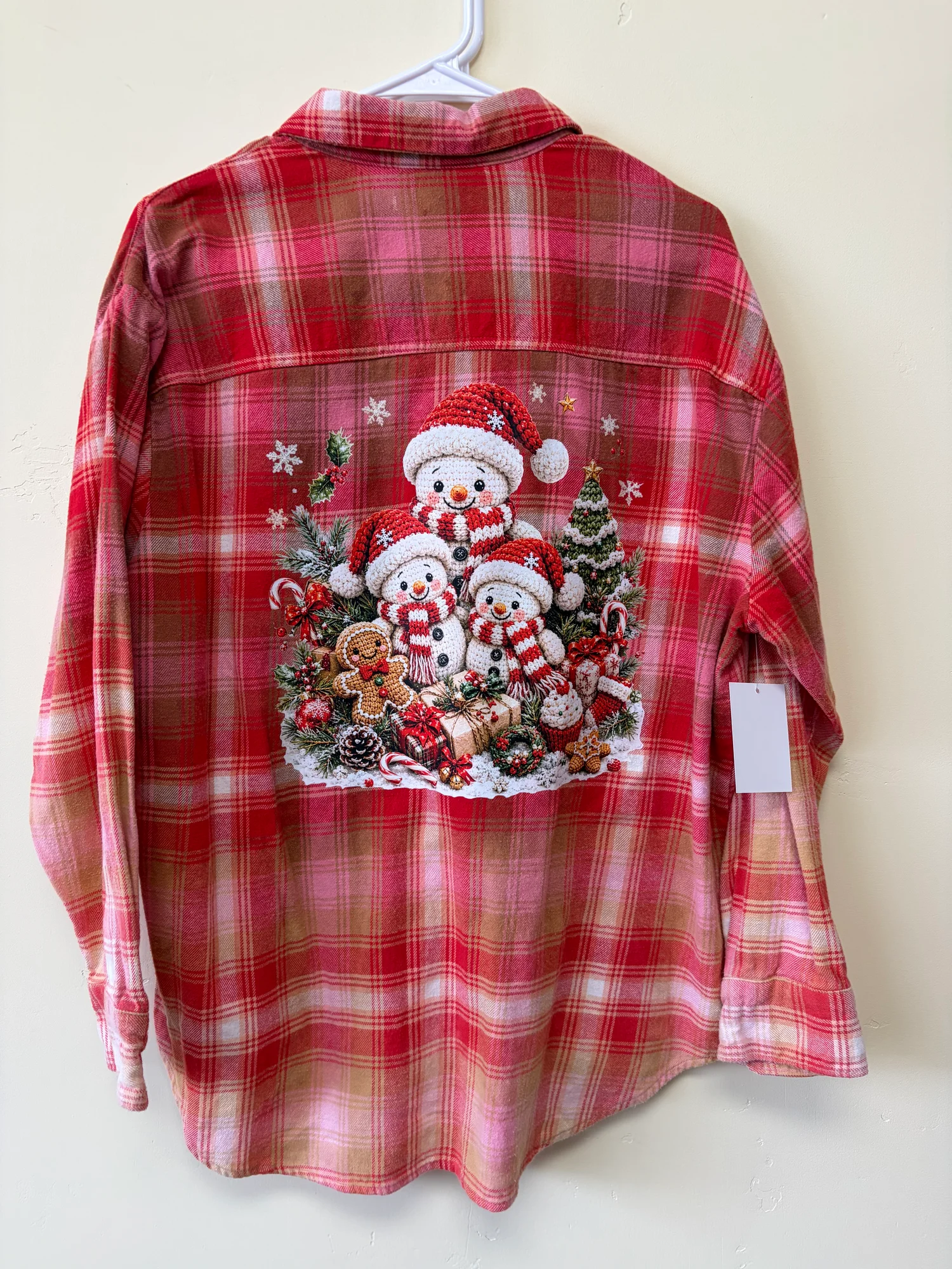 Upcycled Bleach Dipped Red Plaid Flannel Shirt Snowman Family Christmas Graphic Women's Large