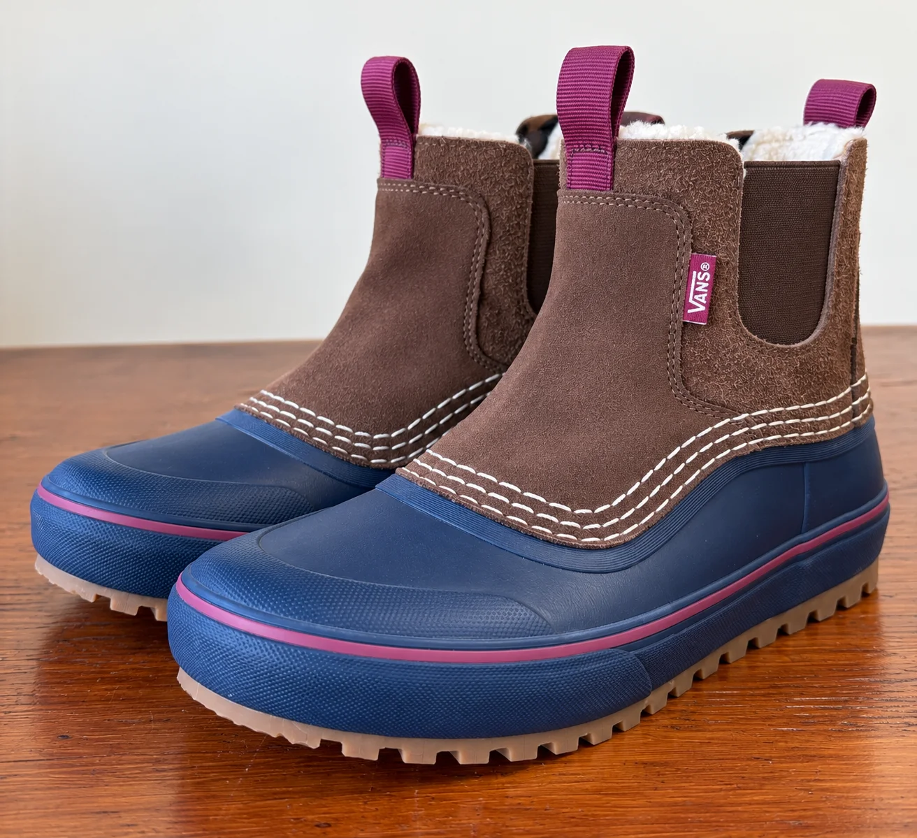 Vans MTE Standard Mid Chelsea All-Weather Boots Blue Brown Sherpa Women’s 10 / Men’s 8.5