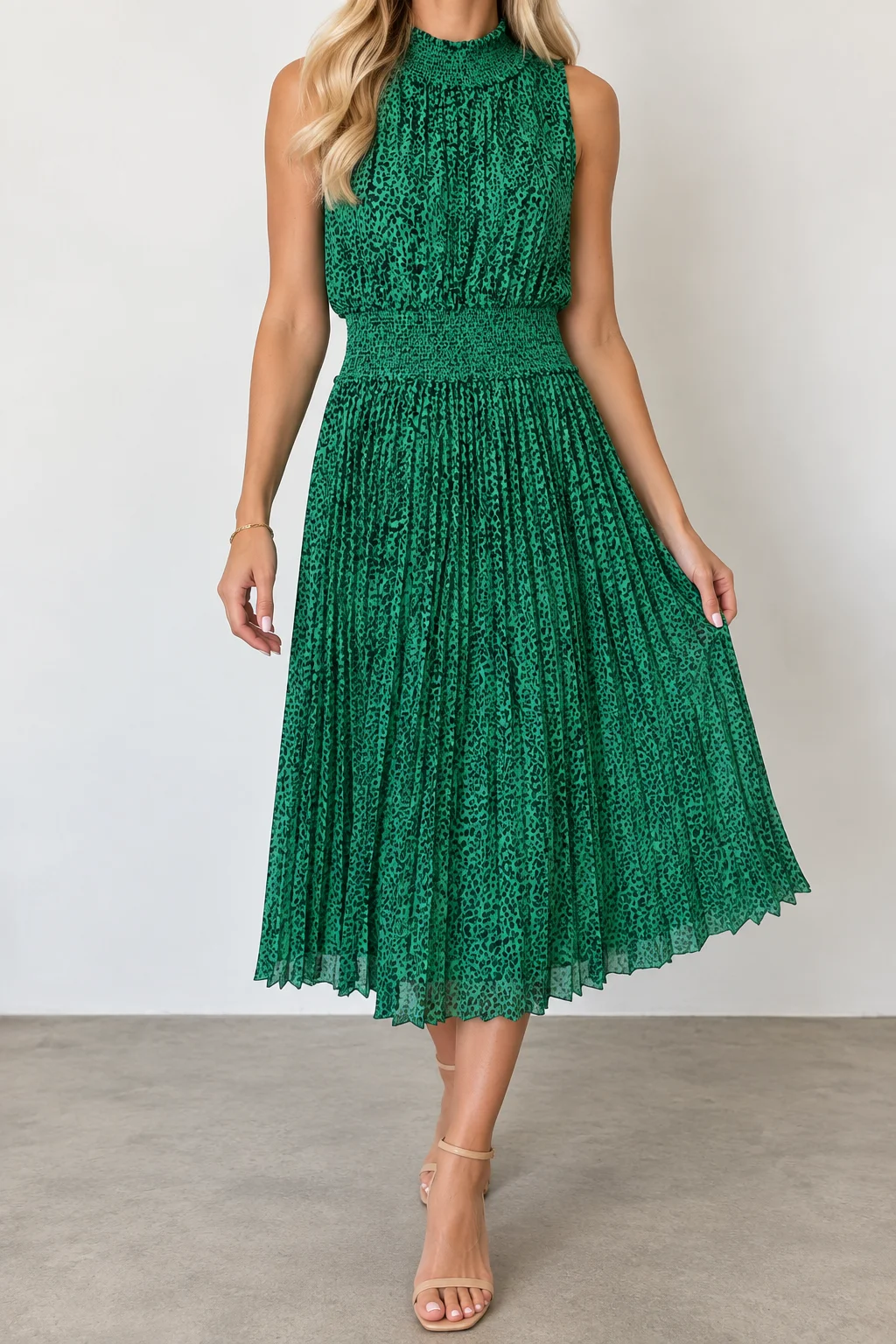 Nanette Lepore NWT Shamrock Green Black Leopard Print Accordion Pleated Midi Dress Size 8